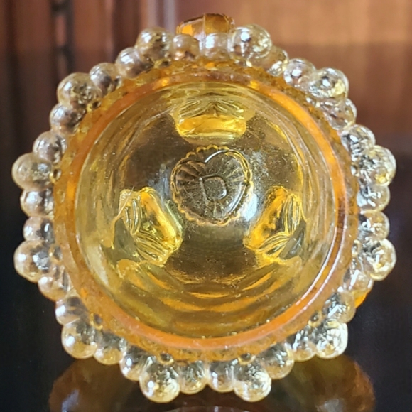 Vntg "Forget Me Not" Yellow / Gold Glass Toothpick Holder by Degenhart - Picture 5 of 7